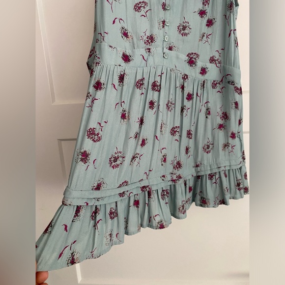 Dusty blue flowy tank blouse - Picture 4 of 6